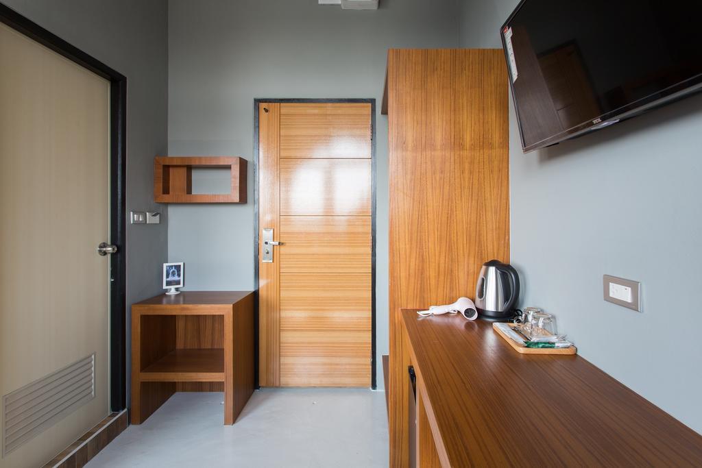 Holiday Station Hostel Краби Номер фото