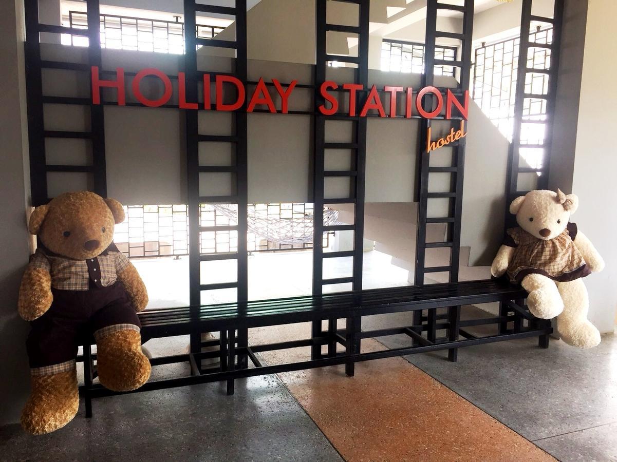 Holiday Station Hostel Краби Экстерьер фото